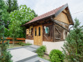 An idyllic exterior, Traditional Houses Korana River KARLOVAC